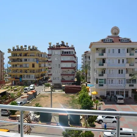 Mitos Apartahotel
