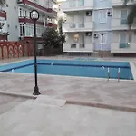 Mitos Apart-hotel 3*