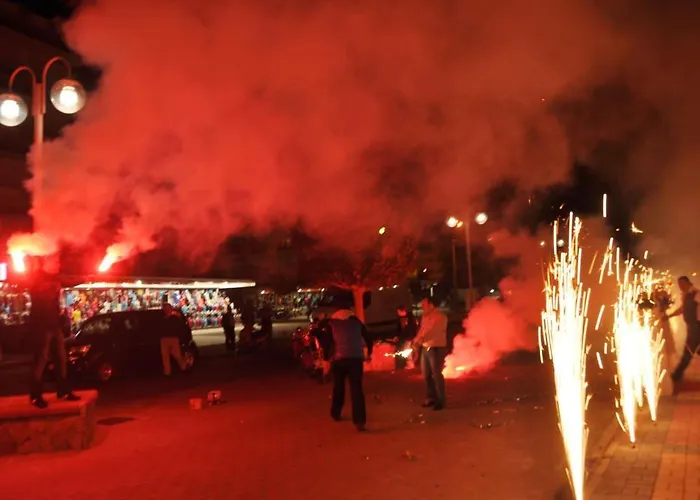 מלון דירות Mitos 3*