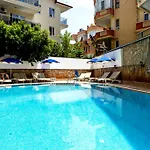 شقة فندقية Mitos 3*