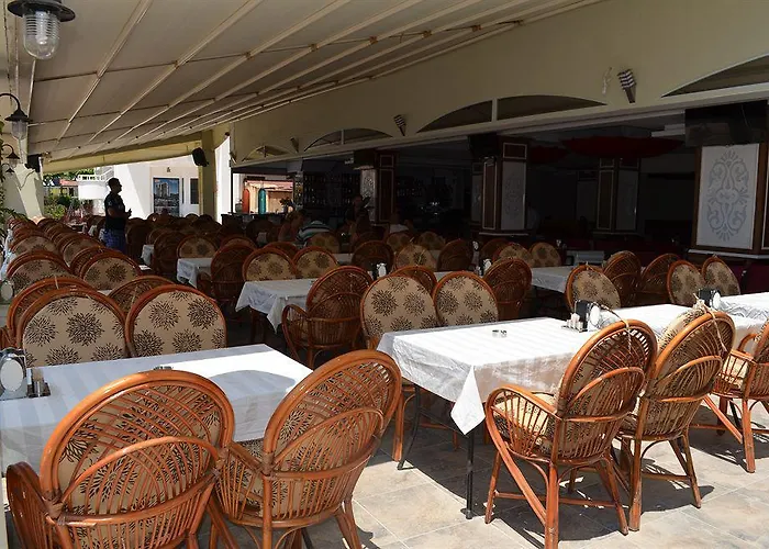Apartmanhotel Mitos 3*